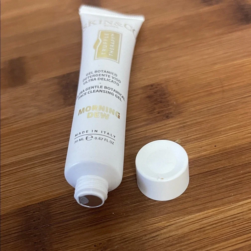 Skin&Co Roma Truffle Therapy Morning‎ Dew Botanical Face Cleansing Gel 0.67oz